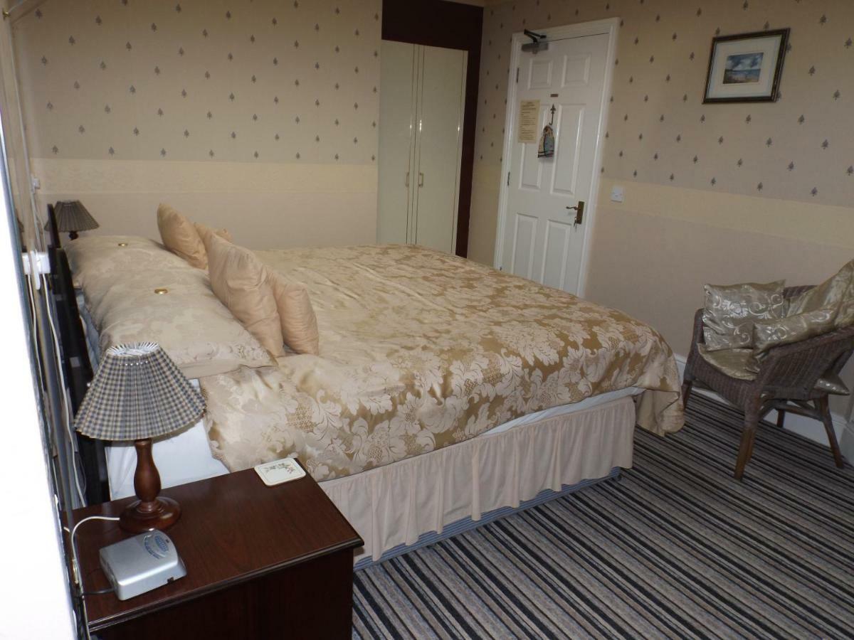 Rosedene Guest House Pembroke Exterior foto